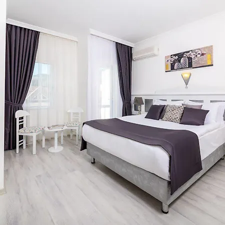 Seray Marmaris